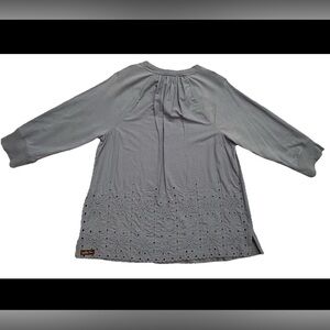 Matilda Jane women’s dream chaser sweatshirt size small 3/4 length sleeves